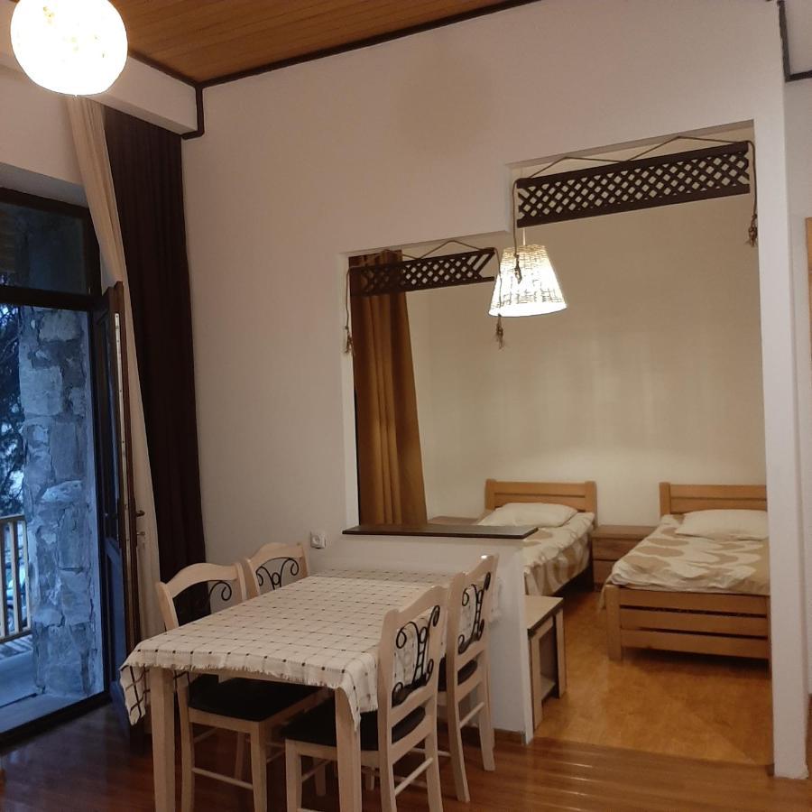 Hotel Sanli Mestia Habitación foto